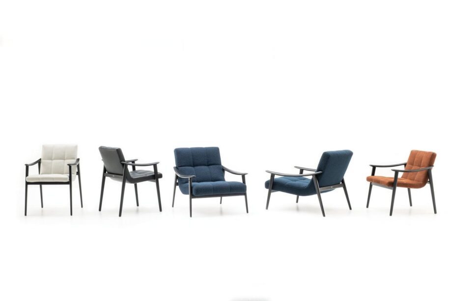 Fynn Armchair Minotti