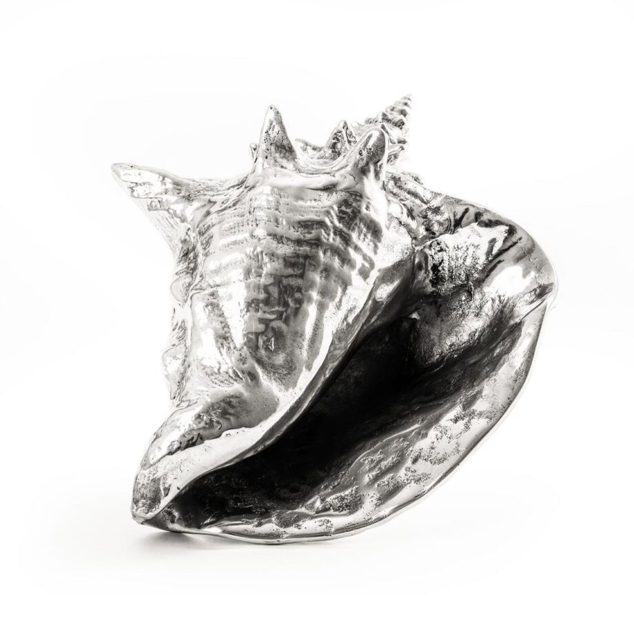 Shell decorative object | Seletti. Wunderkammer decorative object in gold-hued metal, featuring wolf skulls, snakes, and mysterious bones. Uncommon and extraordinary.