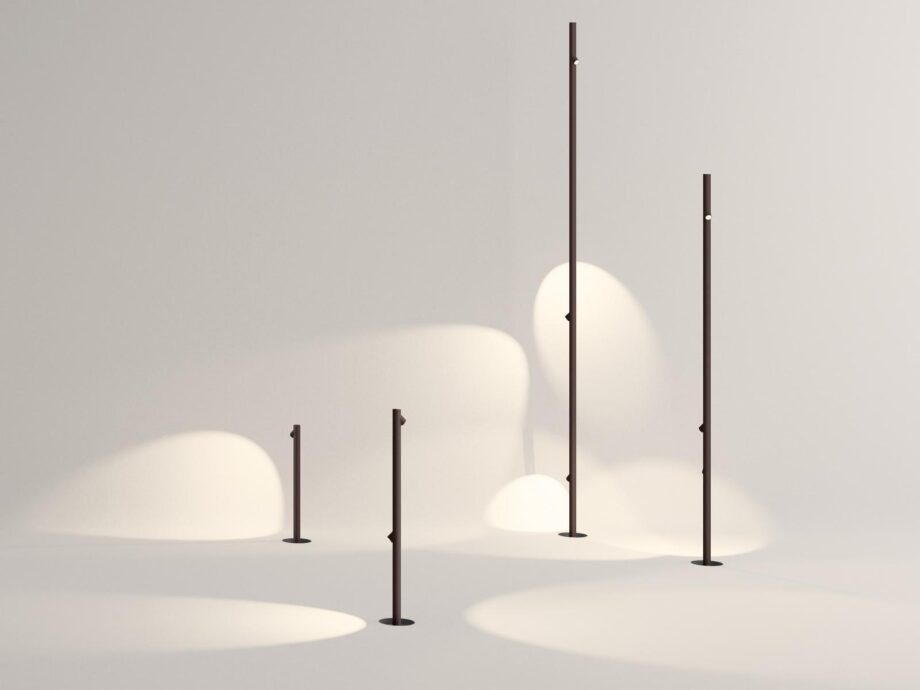 Bamboo outdoor floor lamp | Vibia. Outdoor floor lamp with bamboo-inspired design, blends into the environment, illuminates paths and open spaces, durable and weather-resistant.