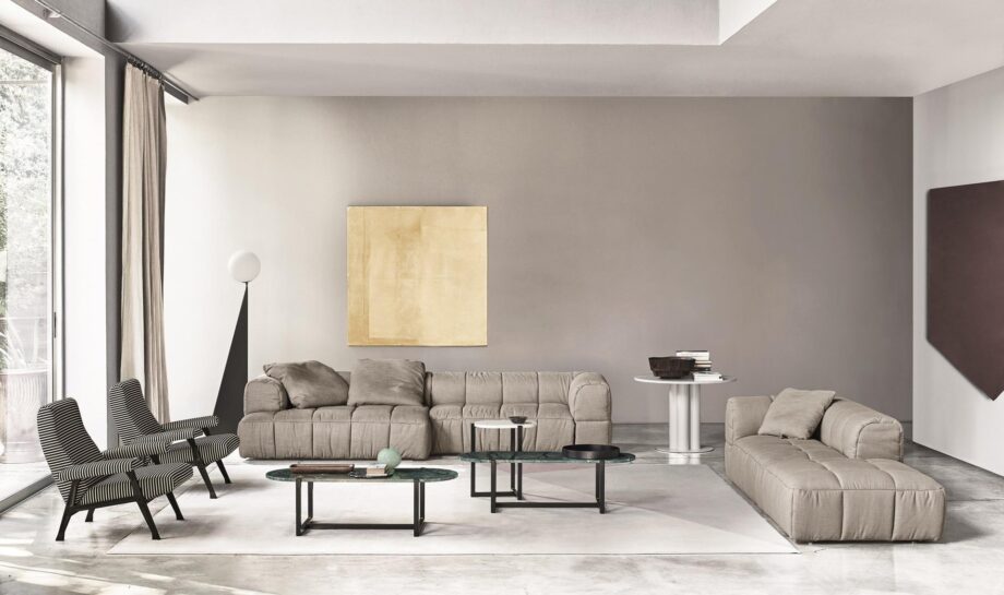 Goya table | Arflex. The Goya table features simple yet elegant lines that create a striking visual statement, perfect for both modern and traditional spaces.