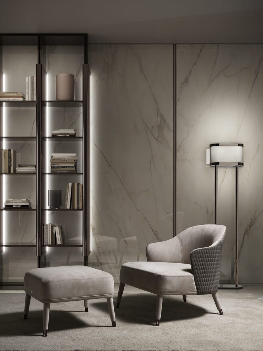Gordon floor lamp | DV home. Elegant floor lamp with a metal structure and fabric shade, embodying luxurious Art Deco design.