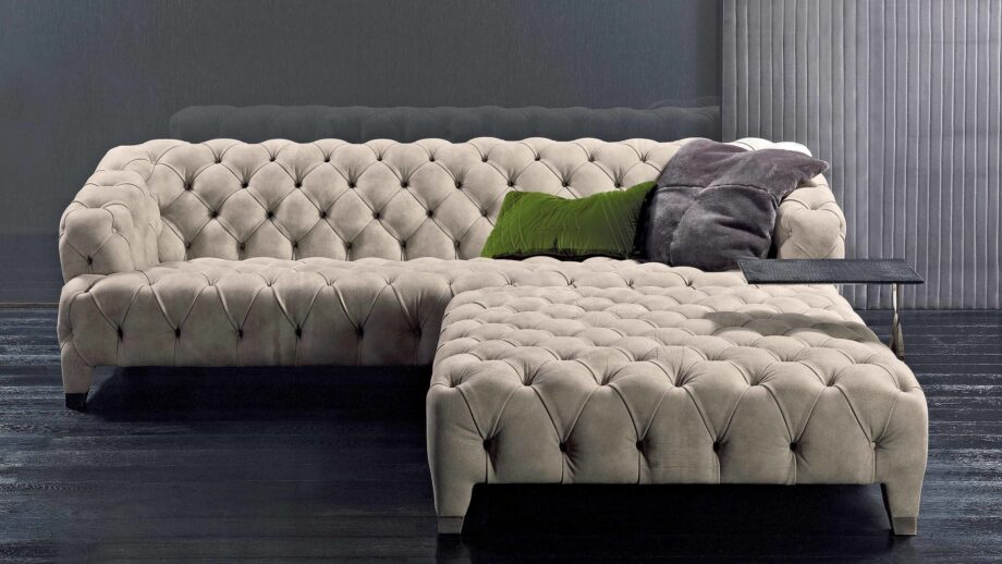 Cloud pouf | Rugiano. Luxurious, versatile pouf with elegant quilted design, offering exceptional comfort and adaptable style for any sophisticated interior.