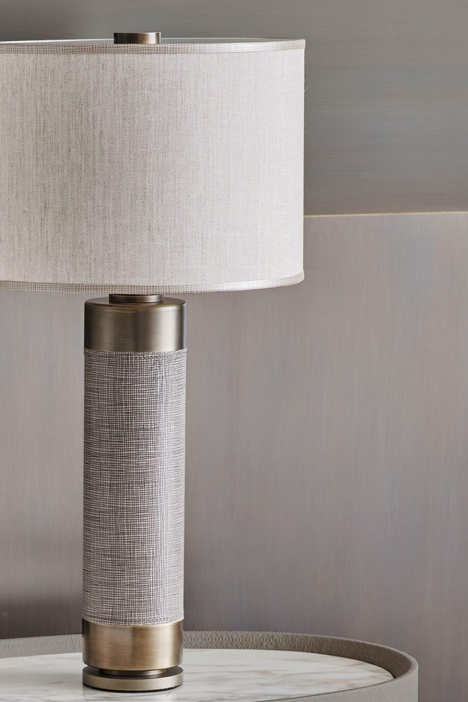 Elios bedside lamp | Rugiano. Exquisite table lamp featuring leather and metal details with clean lines, perfect for modern interiors.