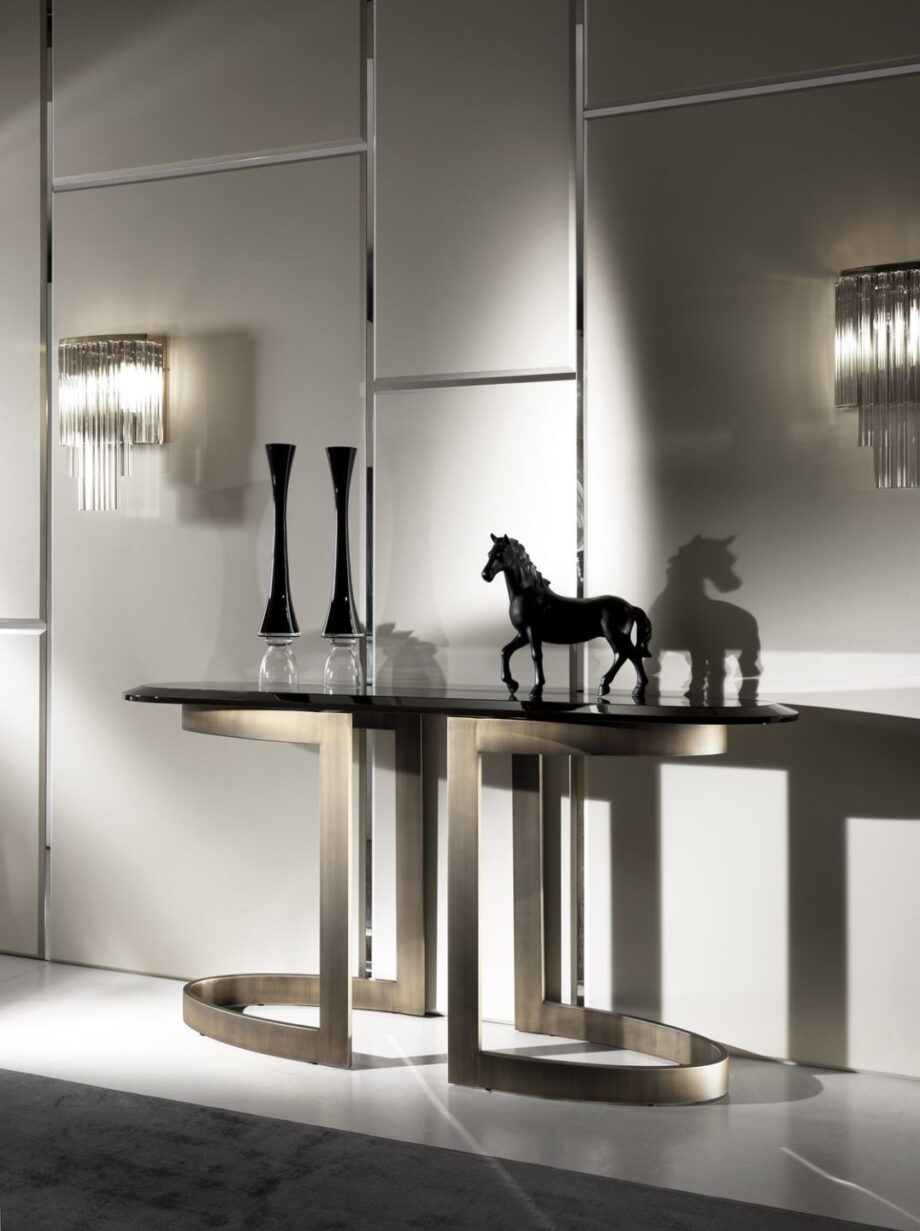 Form Prince console | DV home. Exquisite console featuring a unique base design and luxurious finishes, handcrafted in Italy for sophisticated interiors.