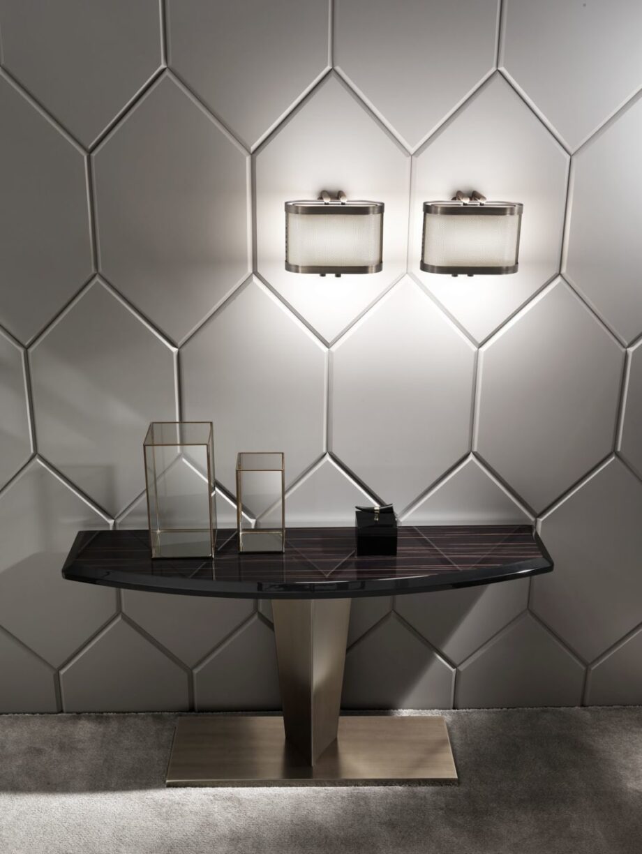 Stanley console | DV home. Elegant Italian luxury console table, handcrafted with exquisite Art Deco design and premium materials.