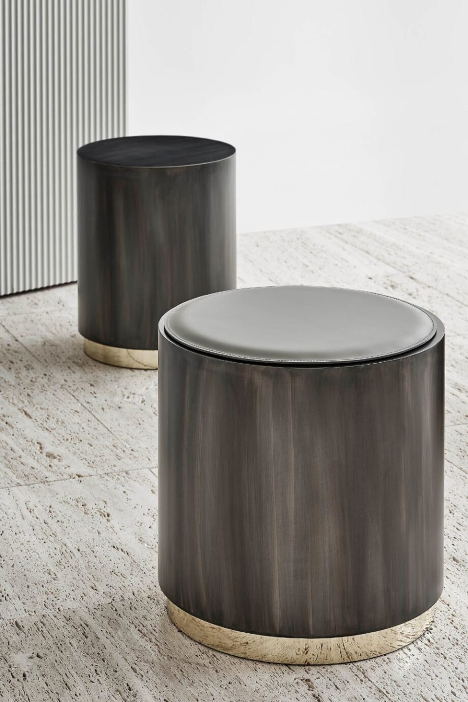Genesi coffee table | Rugiano. Flamed iron with glossy gold details, convertible into a comfortable seat with a cushion.