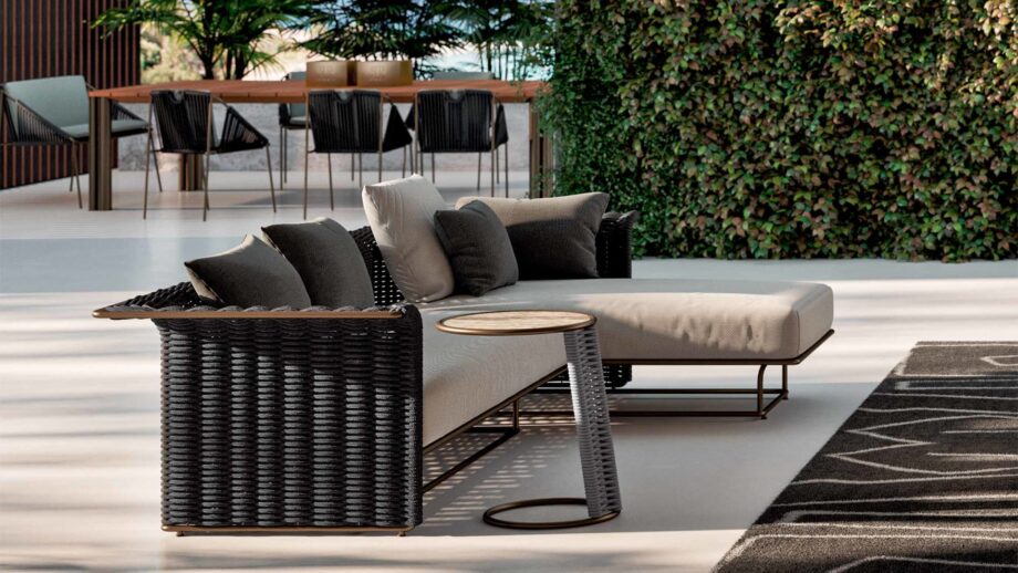 Sun In coffee table | Rugiano. Exquisite coffee table with unique woven texture, a perfect accent for modern interiors.