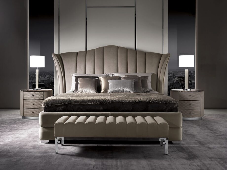 Post indoor benche | DV home. Hand-crafted Art Deco bench with tufted upholstery and shining chrome feet, offering luxurious custom seating.