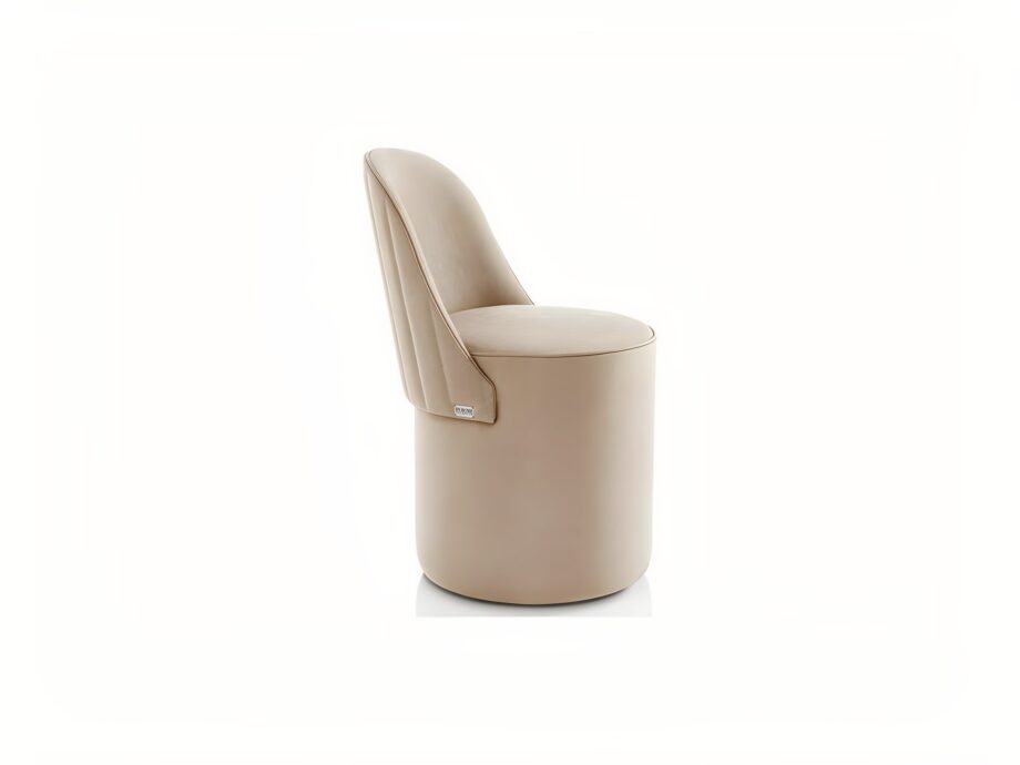Cloe chair | DV home. Exquisite upholstered chair crafted from high-quality materials, handmade for maximum comfort and style.