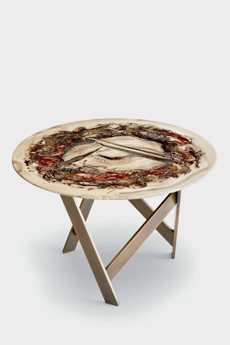 Gatsby coffee table | Rugiano. Elegant coffee table featuring a unique metal base and diverse top material options.