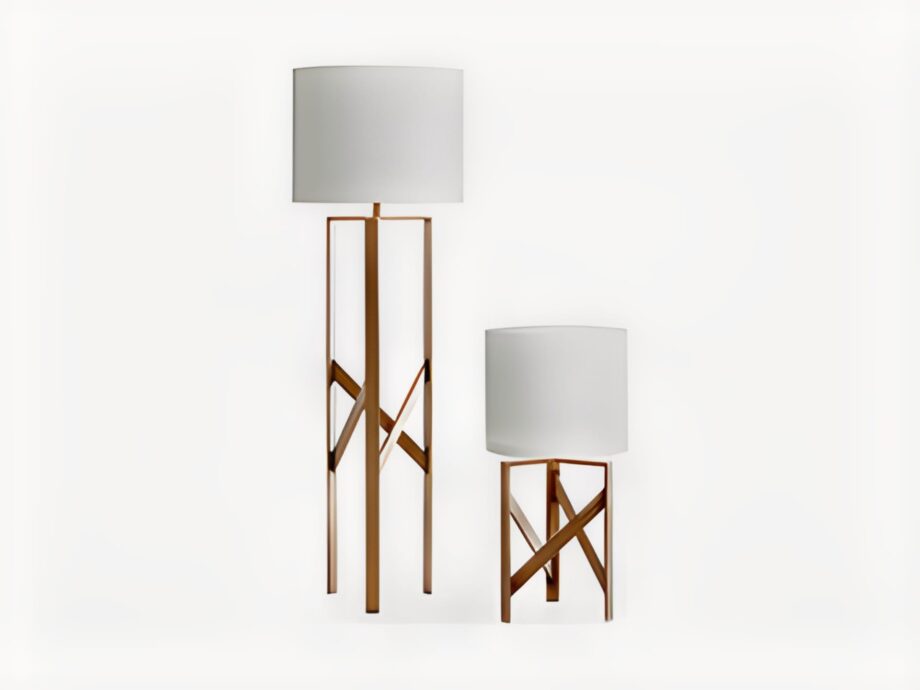 Gatsby floor lamp | Rugiano. Exquisite lamps with geometric framework bases in bronze or black chrome, crafted in Art Deco style.