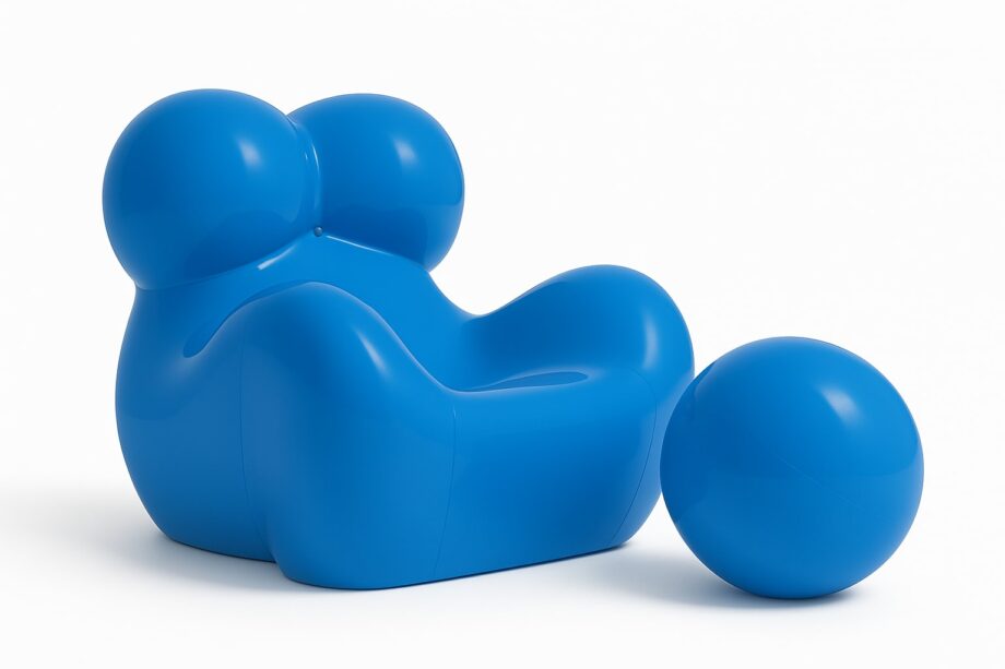 Serie Up 2000 armchair | B&B Italia. The armchair from the UP series by B&B Italia offers iconic design, comfort, and innovative technology in its construction.