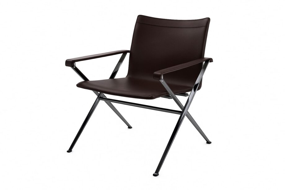 Beverly '14 easy chair | B&B Italia. Elegant and comfortable armchair by Antonio Citterio with light design. Available in thick leather or embossed thick leather.