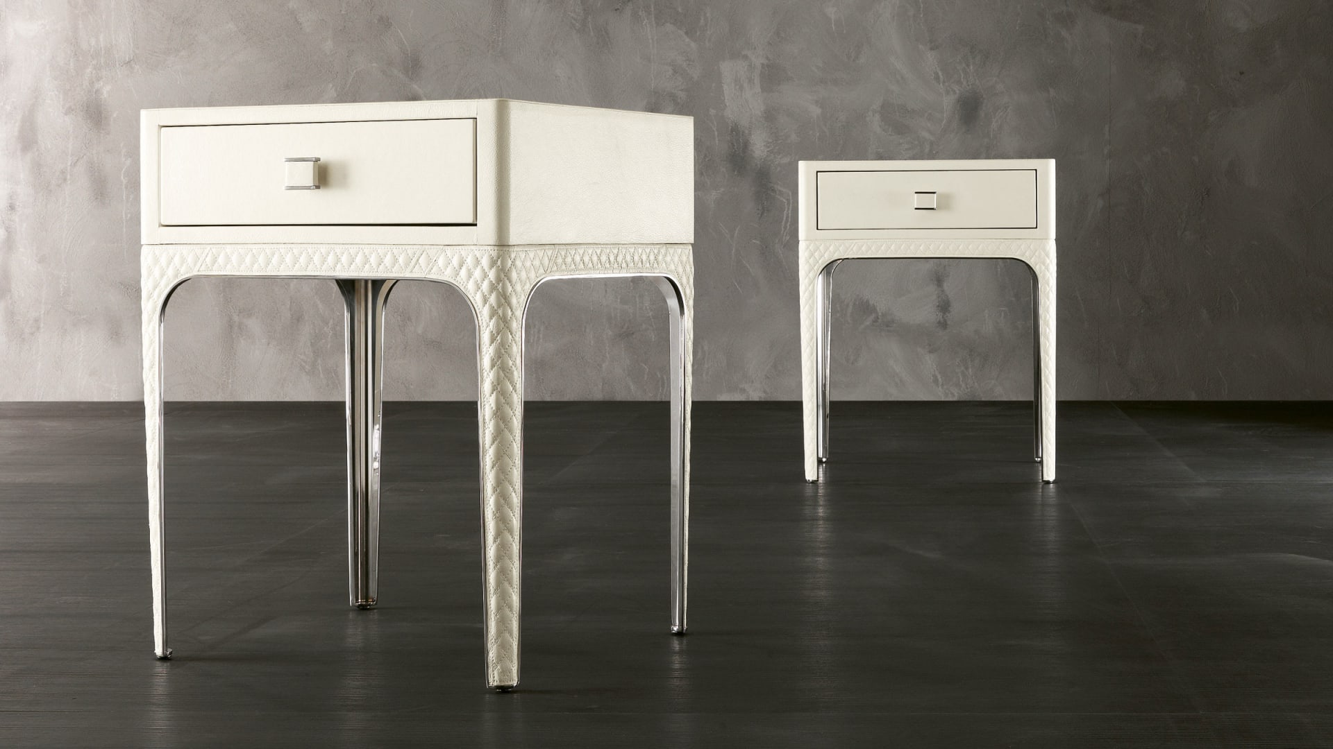 Charlie side table | Rugiano. A sleek, modern side table crafted with a unique textured top and elegant metal frame, perfect for sophisticated interiors.