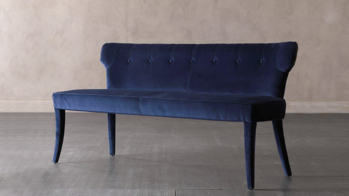 Guendalina indoor benche | Rugiano. Elegant tufted bench, versatile for various luxury interiors, offering refined comfort.