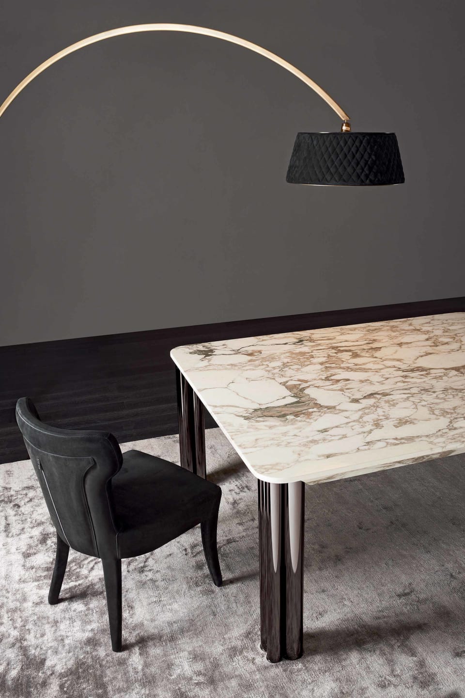 Forest table | Rugiano. An exquisite table with skilfully welded metal legs and a versatile top in wood, marble, or leather, perfect for luxurious interiors.
