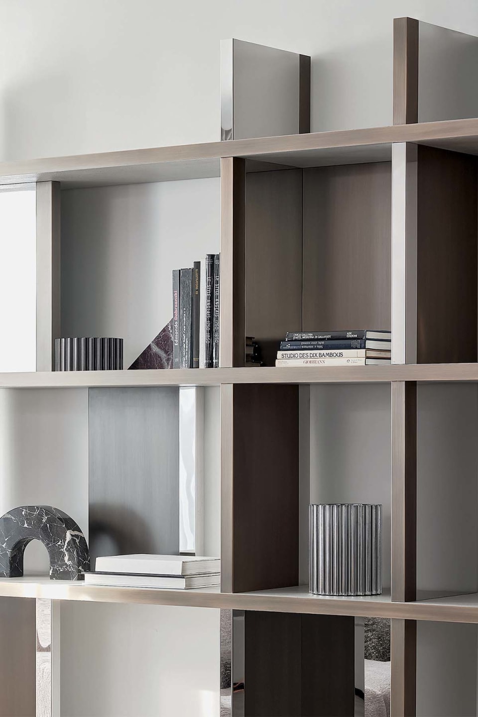Liberty decorative object | Rugiano. Exquisite metal object with geometric fluting, adding luxury and modern chic to any interior.