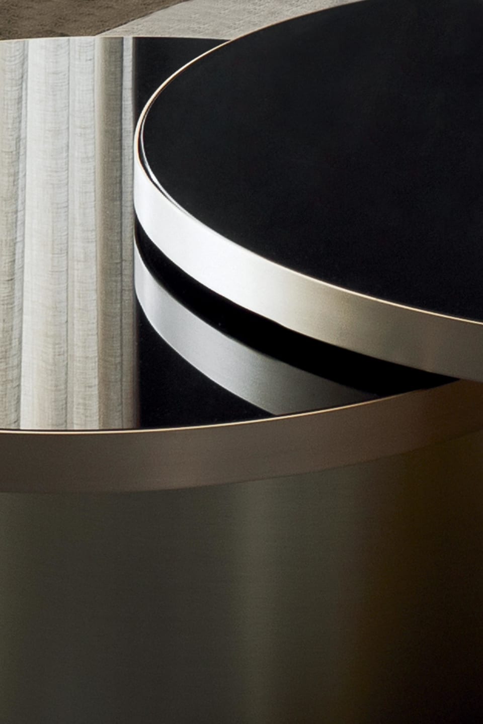 Space coffee table | Rugiano. Elegant coffee table with satin brass base and innovative movable black glass tops.