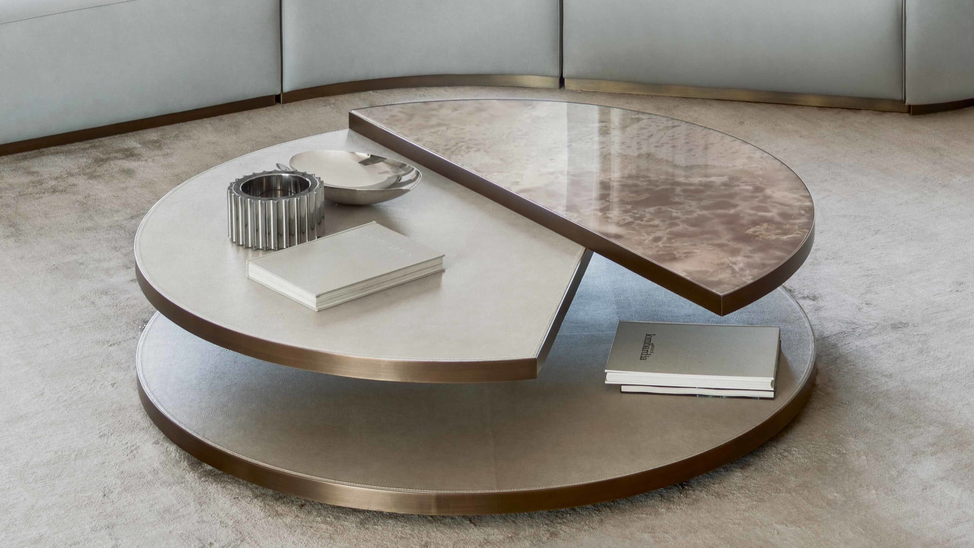 Liberty decorative object | Rugiano. Exquisite metal object with geometric fluting, adding luxury and modern chic to any interior.