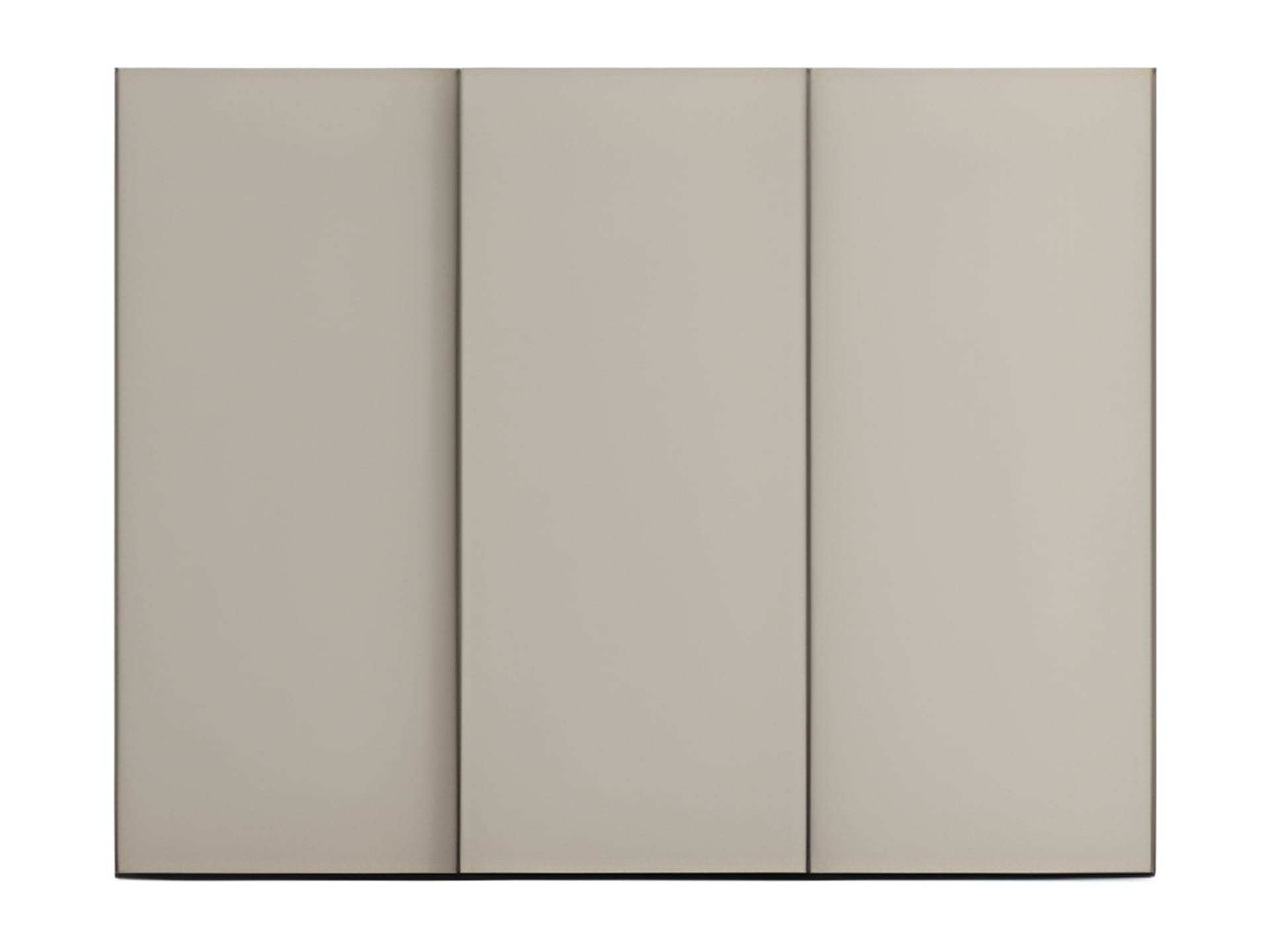 Costanza storage wall | ALF Dafre. Elegant sliding door with minimalist design for modern zoning and storage systems.