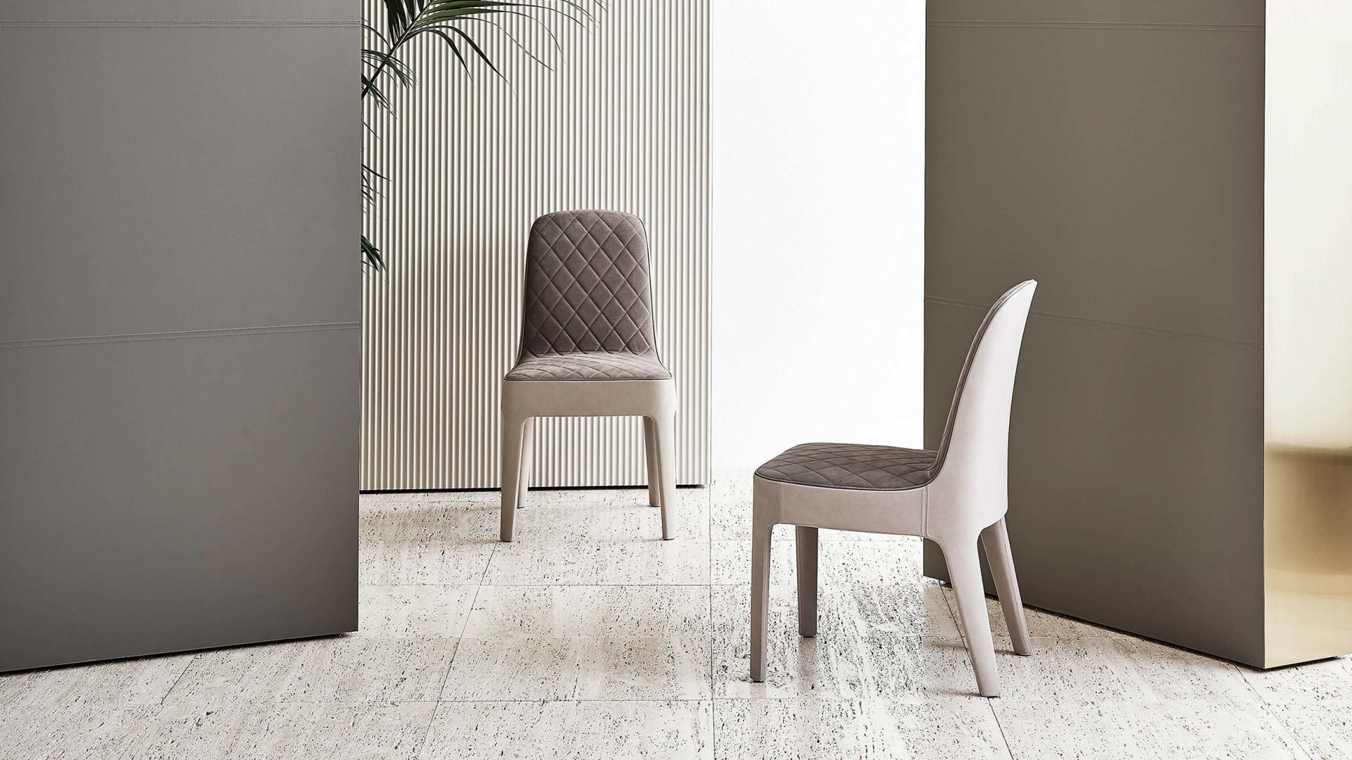 Aria chair | Rugiano. Fully upholstered chair with elegant curves, offering supreme comfort and versatile design for any contemporary interior.