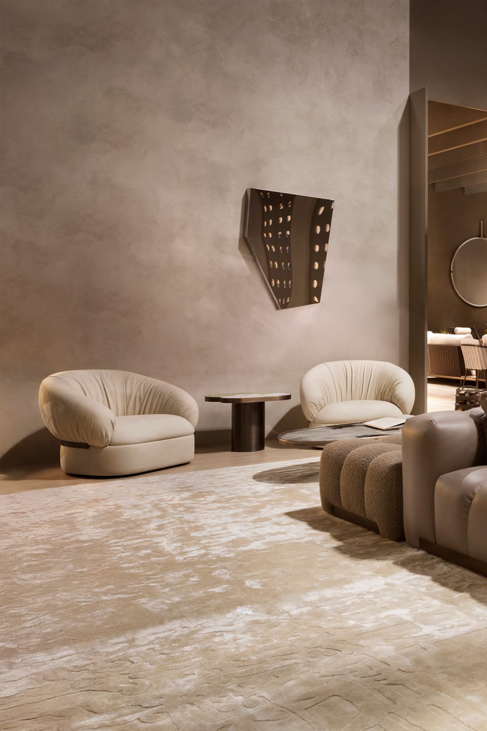 Tulip rug | Rugiano. Exquisite rug with a unique abstract pattern, crafted from high-quality wool and viscose, for modern interiors.