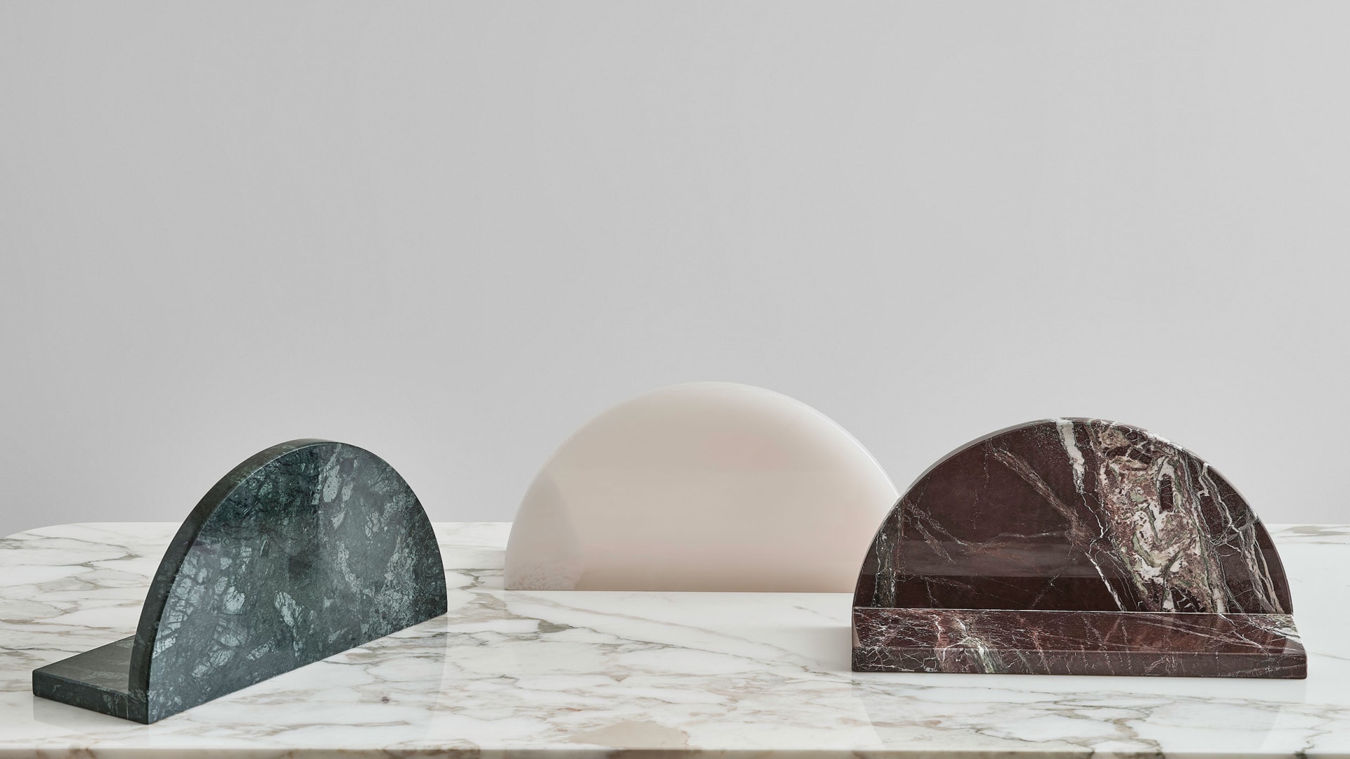 Armonia decorative object | Rugiano. Exquisite marble decorative objects, featuring bold geometric shapes and unique natural patterns.