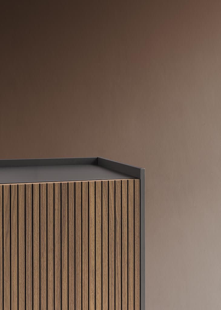 Diko display cabinet | ALF Dafre. Elegant sideboards and display cabinets with clean lines, high-quality materials, and thoughtful storage.