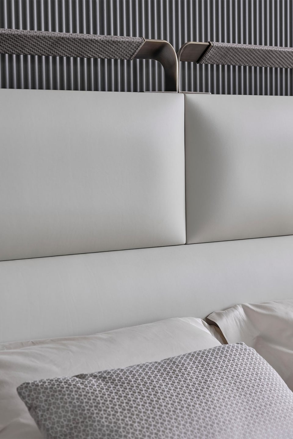 Grace Big bed | Rugiano. Luxurious upholstered bed with bronze metal details, offering supreme comfort and sophisticated design.