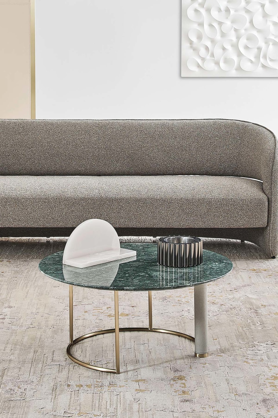 Opale coffee table | Rugiano. Elegant tables with characteristic covered legs and tops in marble or leather, perfect for modern interiors.
