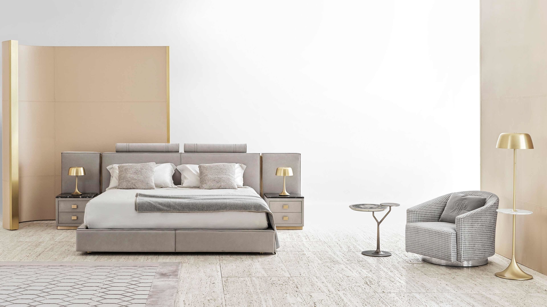 Rubik Big bed | Rugiano. Luxurious upholstered bed with striking metal accents and a bold headboard design.