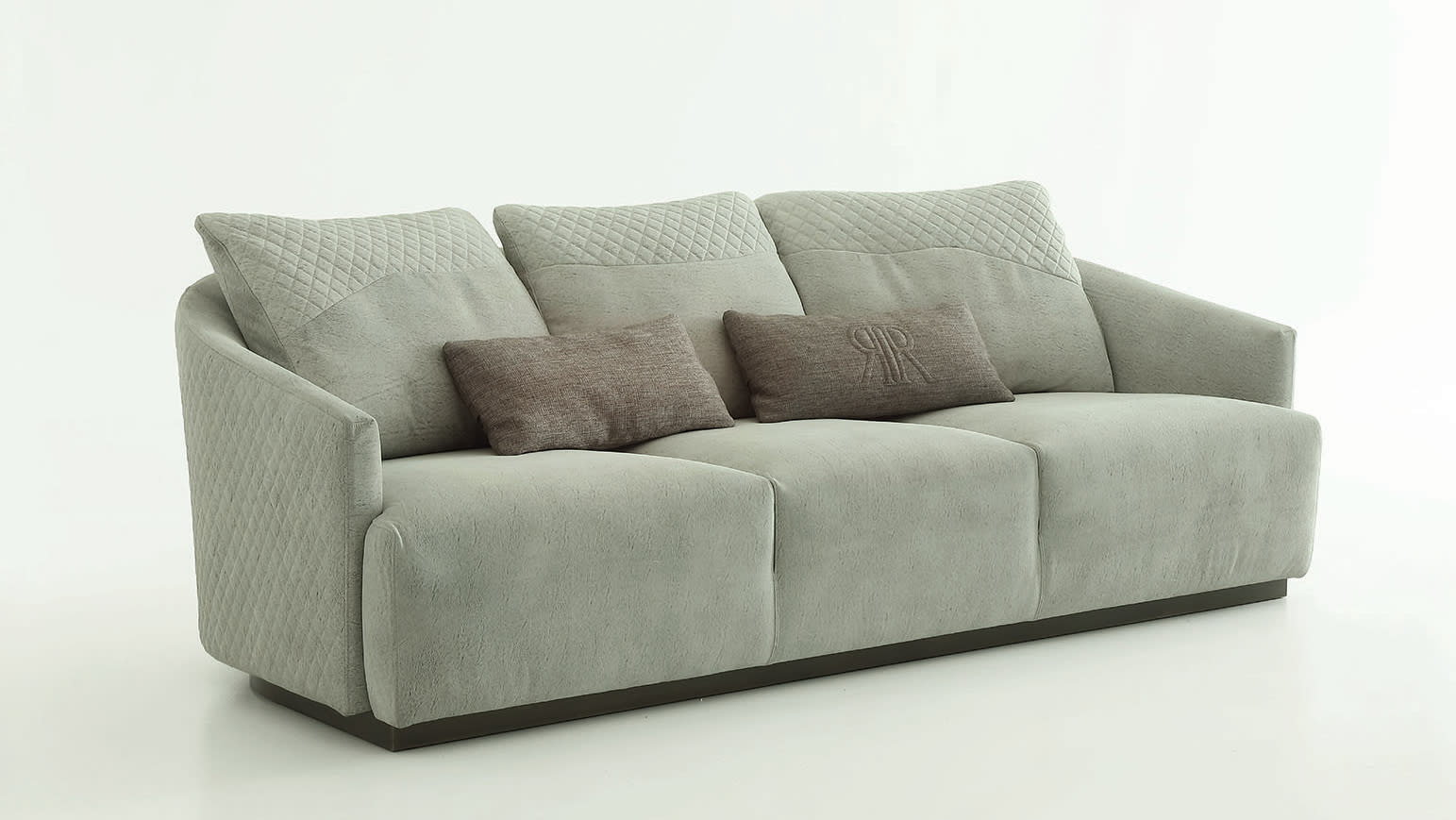 Opera sofa | Rugiano. Elegant sofa with flowing lines, designed for exceptional comfort in a contemporary interior.