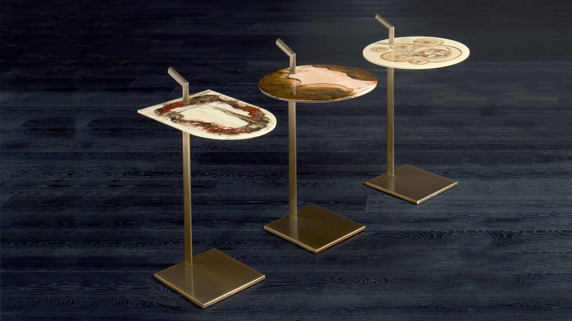 Planet coffee table | Rugiano. Exquisite modern coffee table, perfect for creating an elegant accent in any space.