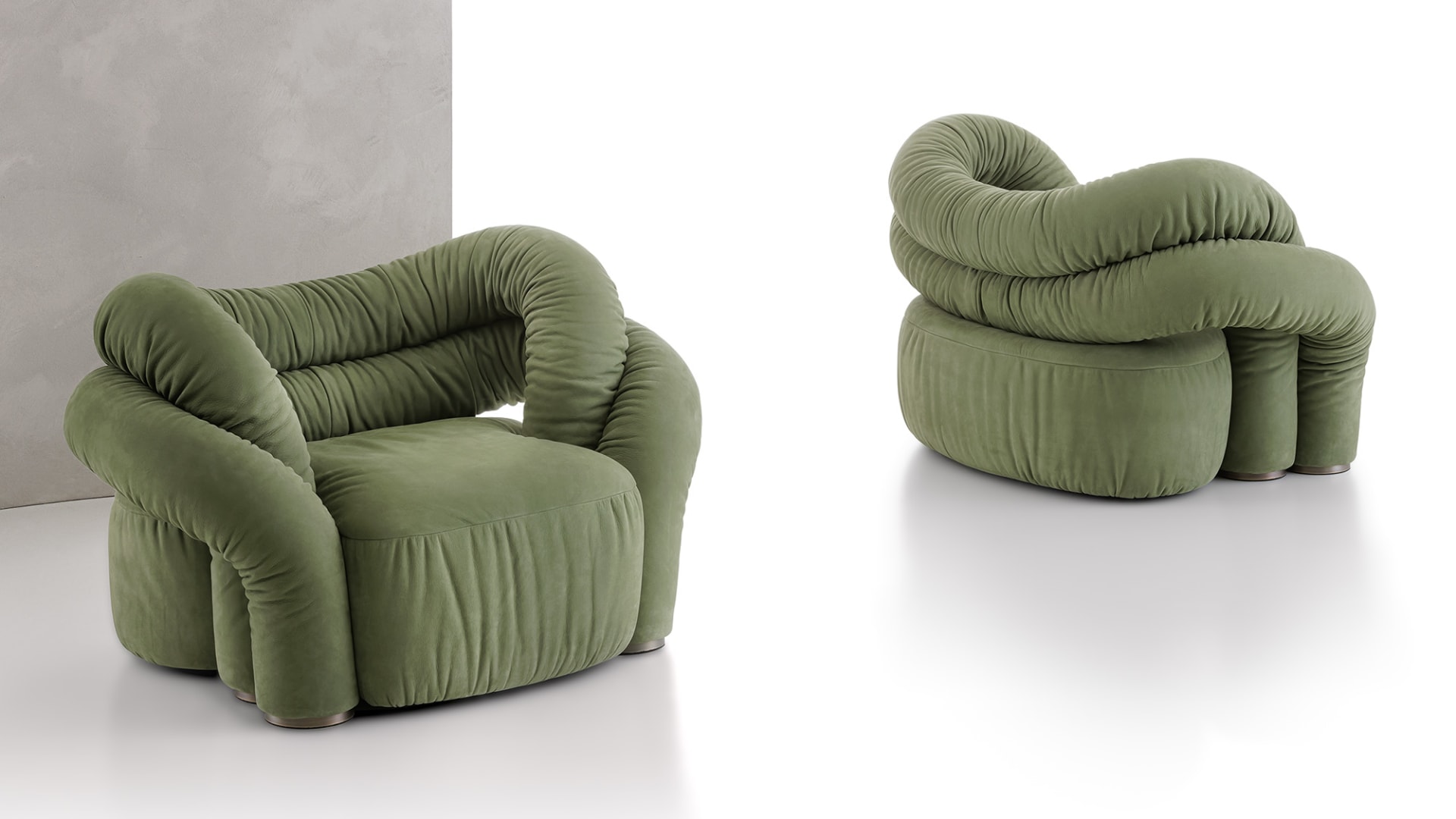 Abbraccio armchair | Rugiano. Designer armchair with an enveloping seat, providing ultimate comfort and creating a cozy atmosphere.